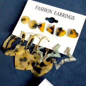 Fashion earrings